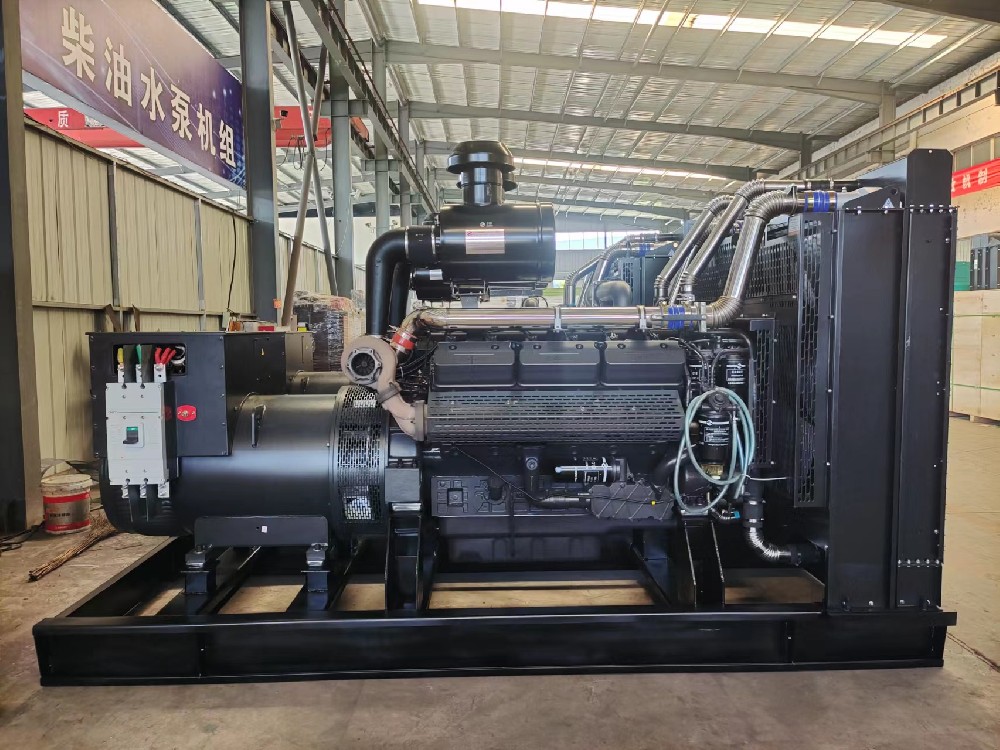 550千瓦上柴發(fā)電機(jī)組  12GTAA27-G31