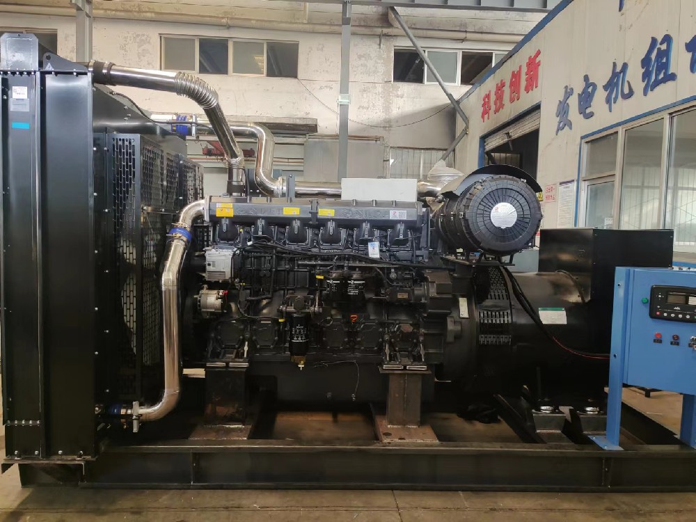 720千瓦上柴發(fā)電機(jī)組  720千瓦-6KTAA25-G320